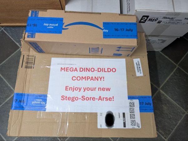 Dino.jpg