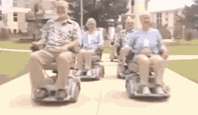 power-chair-wheelchair-1844626165.gif